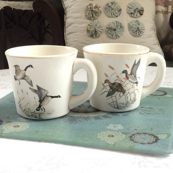 🦆 Mid-Century Pair 60s 70s Ceramic Ducks and Geese Coffee Mugs - Picture 5 of 5